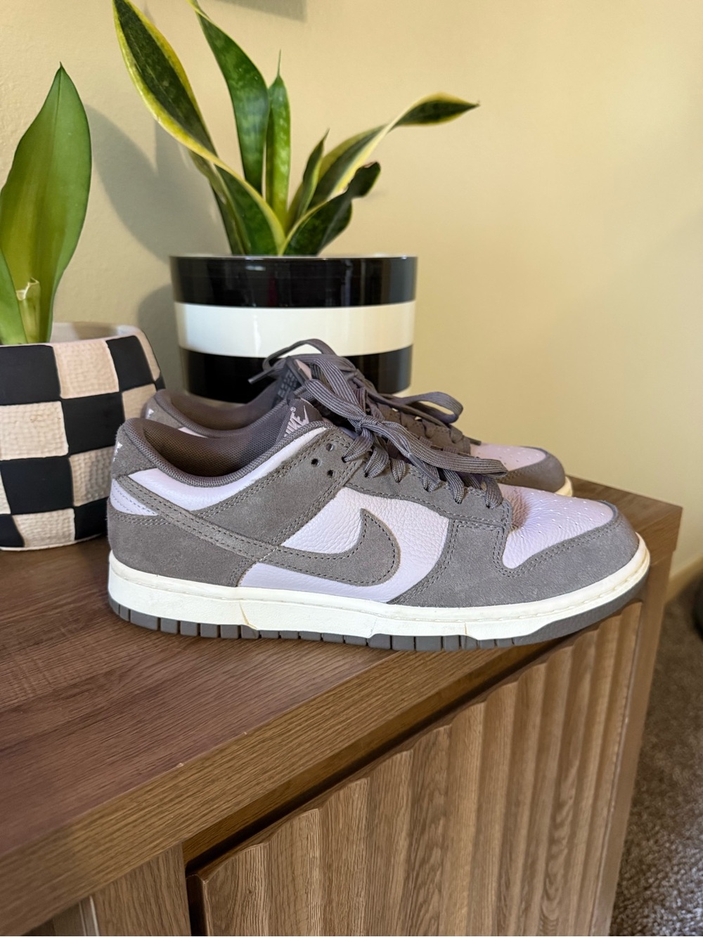 Nike Dunk Low SE - Platinum Violet/Cave Stone